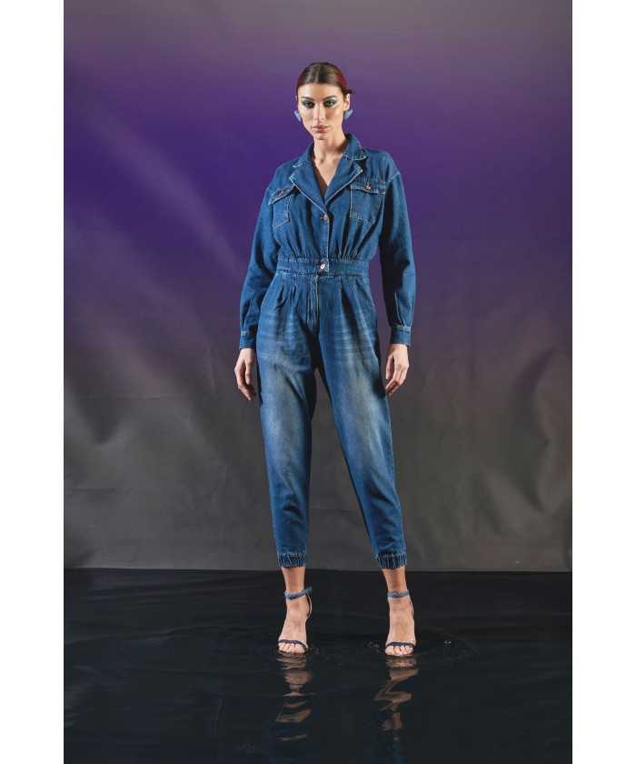 Tuta intera in denim con rever