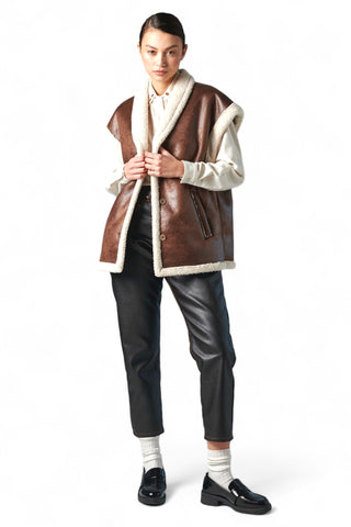 Montone gilet oversize con teddy a contrasto