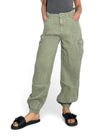 Pantaloni cargo in lino militare con elastico fondo