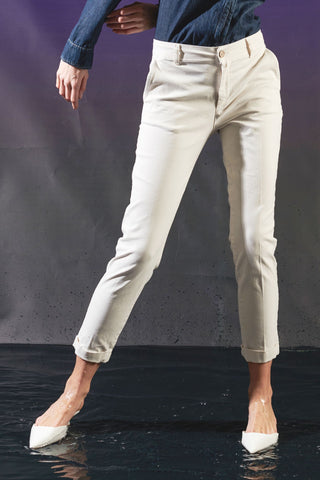 Pantaloni chino basic in gabardine di cotone