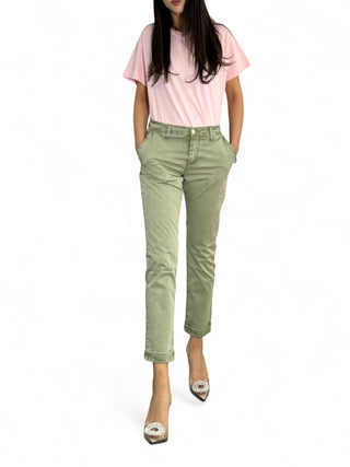 Pantaloni chino basic in gabardine verde militare acid wash