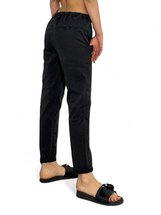 Pantaloni con coulisse in gabardine nera