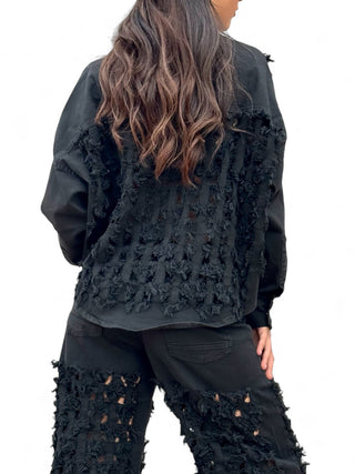 Giacca camicia FRINGE NERO in drill di cotone oversize con rotture laser all over