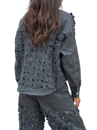 Giacca camicia FRINGE GRIGIO PIOMBO in drill di cotone oversize con rotture laser all over